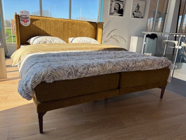 Boxspring_mline_design_sale_uitverkoop_180x210