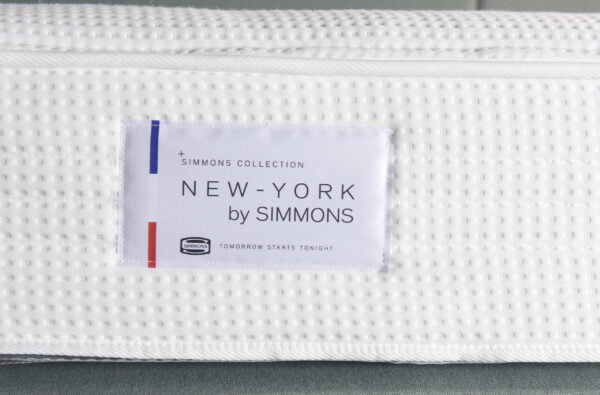 simmons_matras_pocktvering_New-York_front.jpg Simmons matras New York